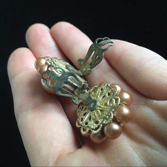 Vintage Clip On Earrings - Picture 8 of 10